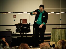 The Magic of Russo - Magician - Dublin, OH - Hero Gallery 4