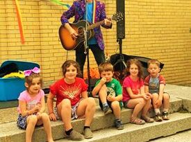 Wayne Potash's Music Fun Shows for Children - Children's Music Singer - Boston, MA - Hero Gallery 3
