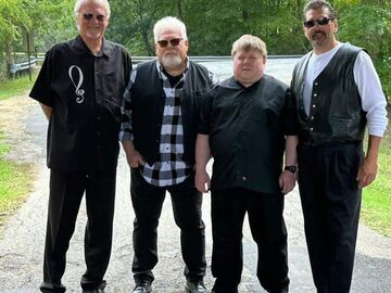 Hug McKinney & The Embracers - Variety Band - Washington, PA - Hero Main