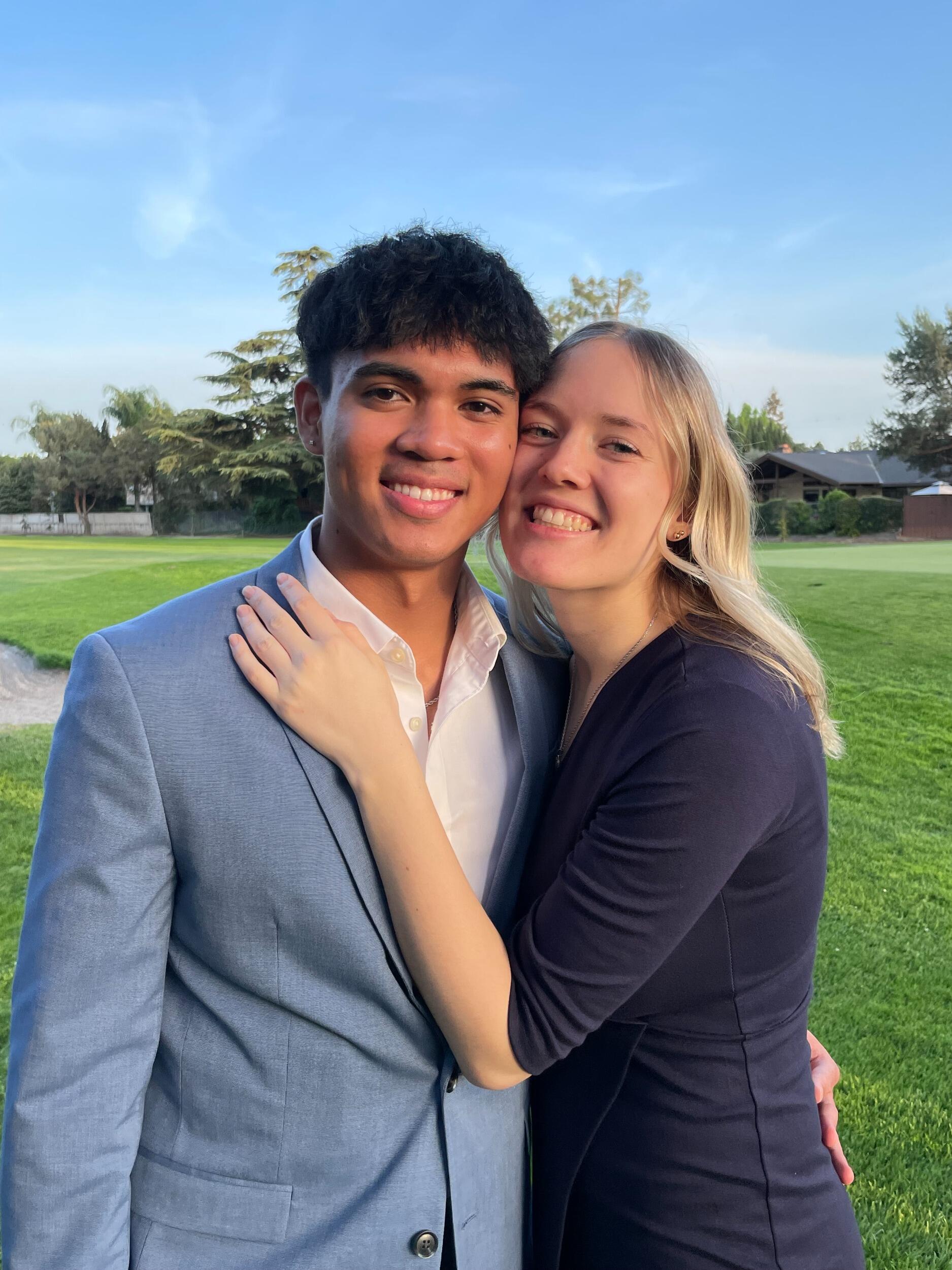 Josh and Elise went to Stockton for Elise's aunt's wedding! Josh got to meet the whole family :)