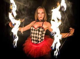 Vaudeville Entertainment LLC - Circus Performer - Orlando, FL - Hero Gallery 1