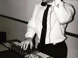 DJ Camilo - DJ - White River Junction, VT - Hero Gallery 1