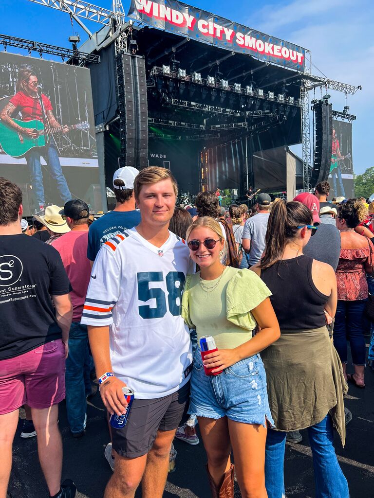 Morghan went to Northbrook and Chicago, Illinois to visit where Matt grew up!