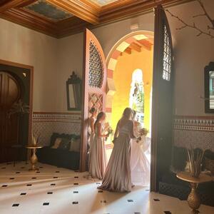 Gallery Photo 11