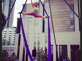 Violet Crown Collective - Aerialists - Circus Performer - Austin, TX - Hero Gallery 2