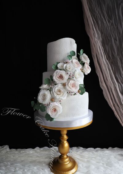 Wedding Cakes In Hawaii The Knot