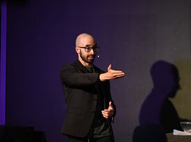 Tarek Zawi Magic - Magician - Boston, MA - Hero Gallery 4