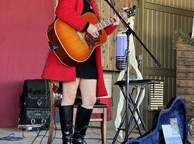 Marisa Deering - Singer Guitarist - Mission Viejo, CA - Hero Gallery 2