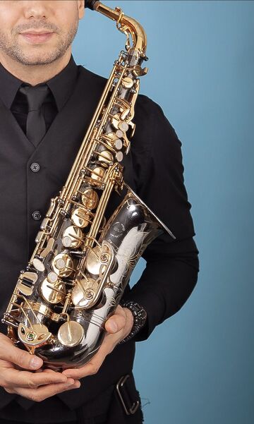 ANRA - Saxophonist - Stamford, CT - Hero Main