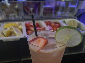 Open Bar Events - Bartender - Somerville, MA - Hero Gallery 4