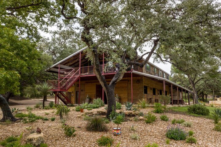 Rockin' B Ranch | Reception Venues - Pipe Creek, TX