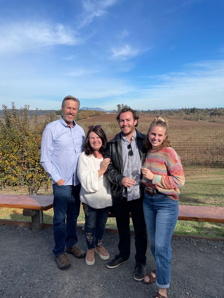 Christopher took Ellie home to the Bay for the first time in November, where she met most of his extended family. She was warmly welcomed with open arms, a glass of wine, and lots of love.