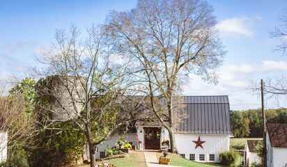 The Barns At Hamilton Station Vineyards Reception Venues