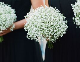 17 Ideas for a Baby's Breath Wedding Bouquet