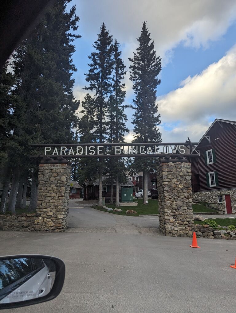 Driving by the Paradise Bungalows... where Chris led Ashley to believe they were staying... 