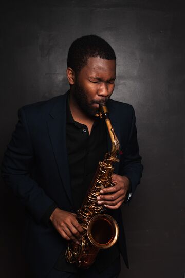 Theron Leonard Musiq - Saxophonist - Boston, MA - Hero Main