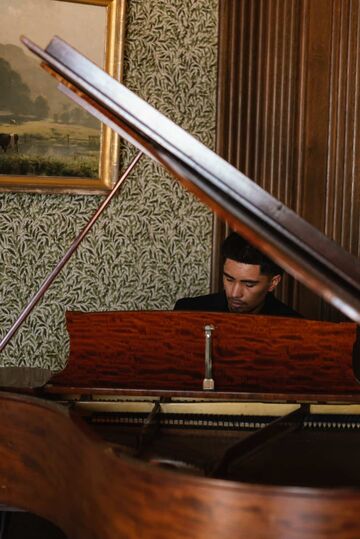 Joe's Piano - Weddings & Private Events - Pianist Dublin, CA - The Bash
