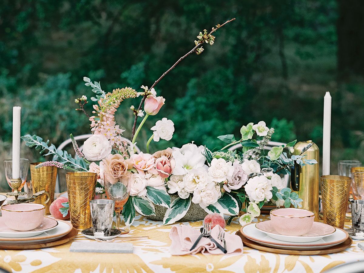 8 steps to finding your florist