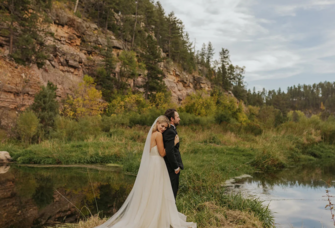 Couples' wedding portraits in South Dakota, how to get married in South Dakota