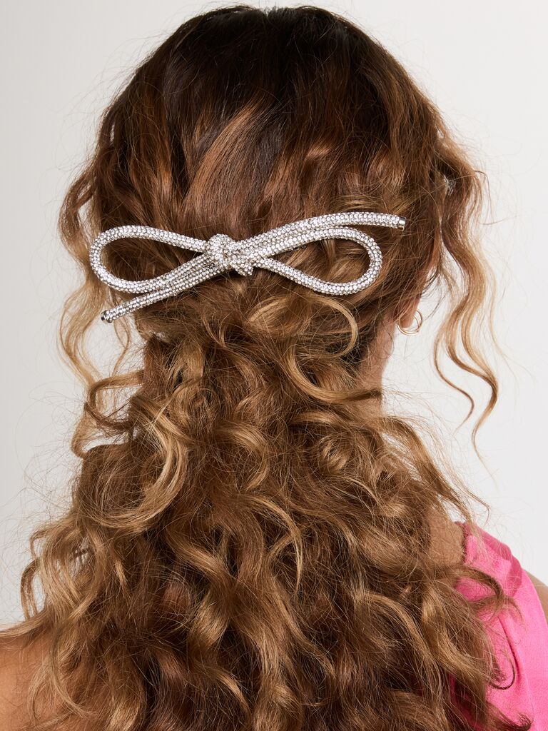 25 Wedding Bows to Complete Your Bridal Hairstyle