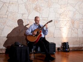 Doug Anthony - Classical Guitarist - Austin, TX - Hero Gallery 4