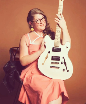 Lisa Mac - Singer Guitarist - Saint George, UT - Hero Main