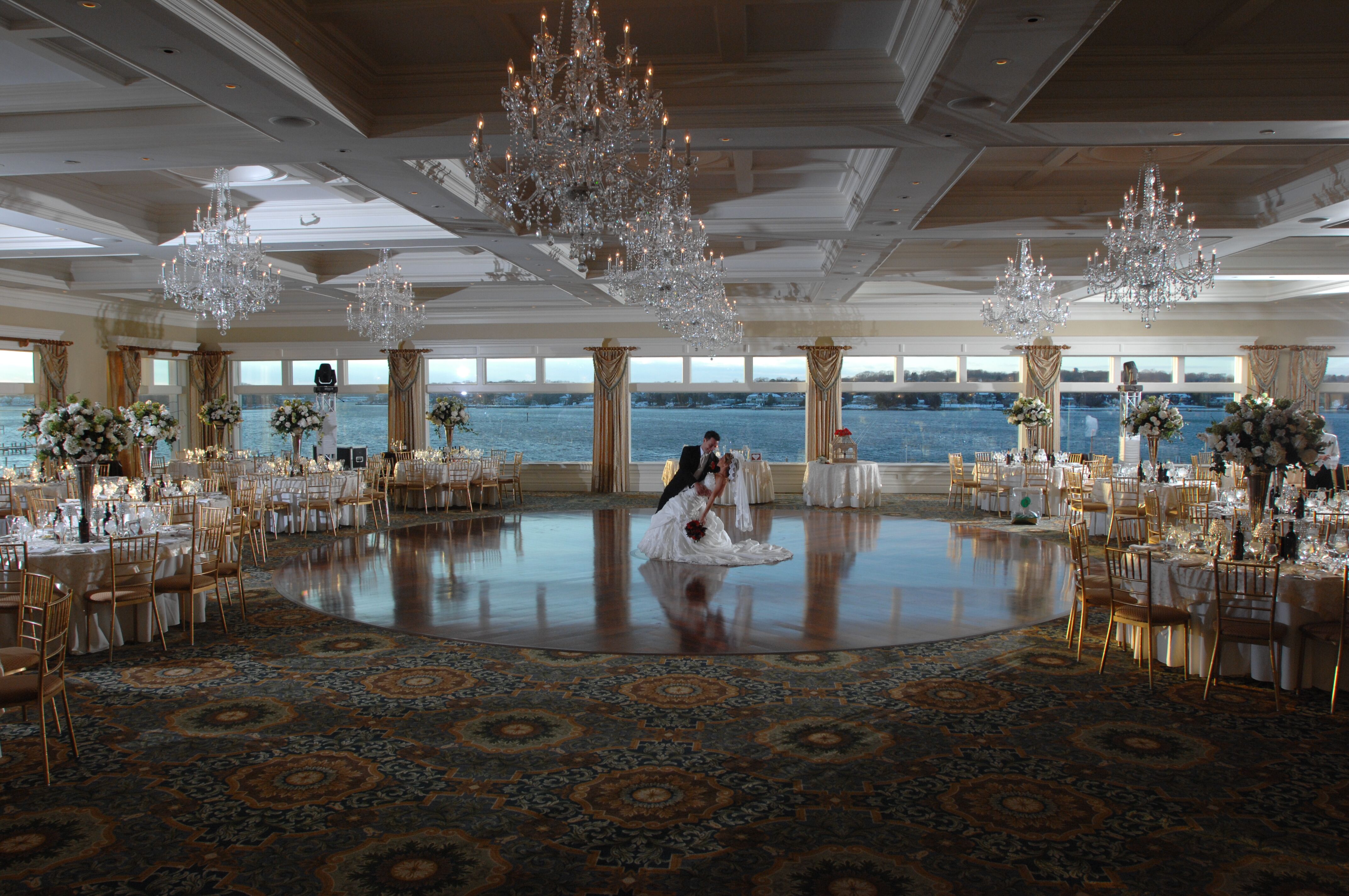 clarks landing yacht club weddings