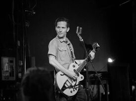 Scott Roger - Guitarist - Akron, OH - Hero Gallery 3