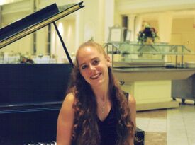 Alisa Gayle-Deutsch - pianist - Pianist - Toronto, ON - Hero Gallery 1