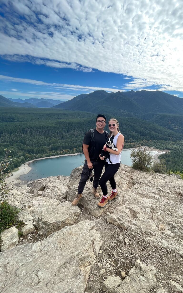 Hiking Rattlesnake Ridge in Washington