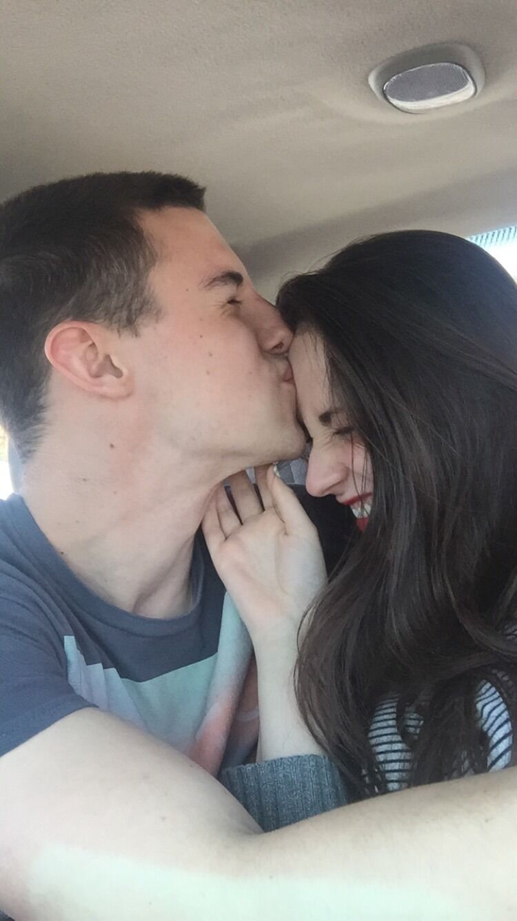 Ben and Lexie start dating, after meeting at the University at Buffalo for their Freshman year.