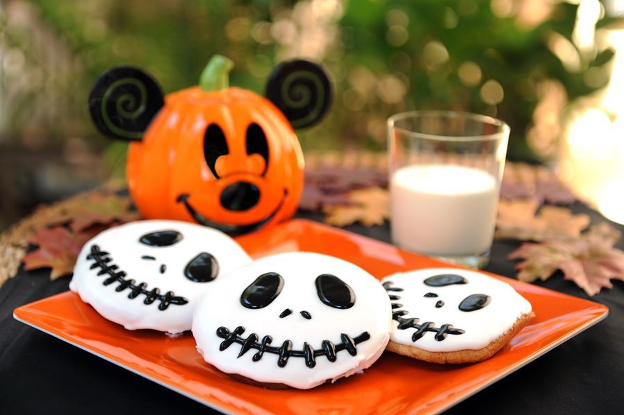 Halloween Finger Food Recipes - Jack Skellington Sugar Cookies