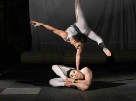 Cirque-tacular - Dallas - Themed & Circus Events - Acrobat - Dallas, TX - Hero Gallery 3