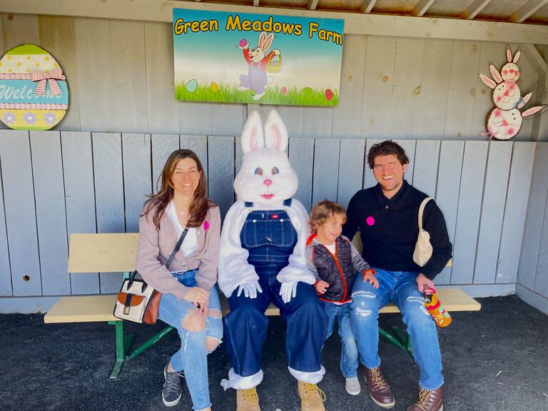 We had seen the house of our dreams, but had not moved out of fear. Instead we took Felix to Green Meadow Farms to meet the Easter Bunny and maybe get a chocolate egg or two. 