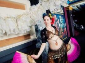 Saucy Bordeaux - Belly Dancer - Whitefish, MT - Hero Gallery 3