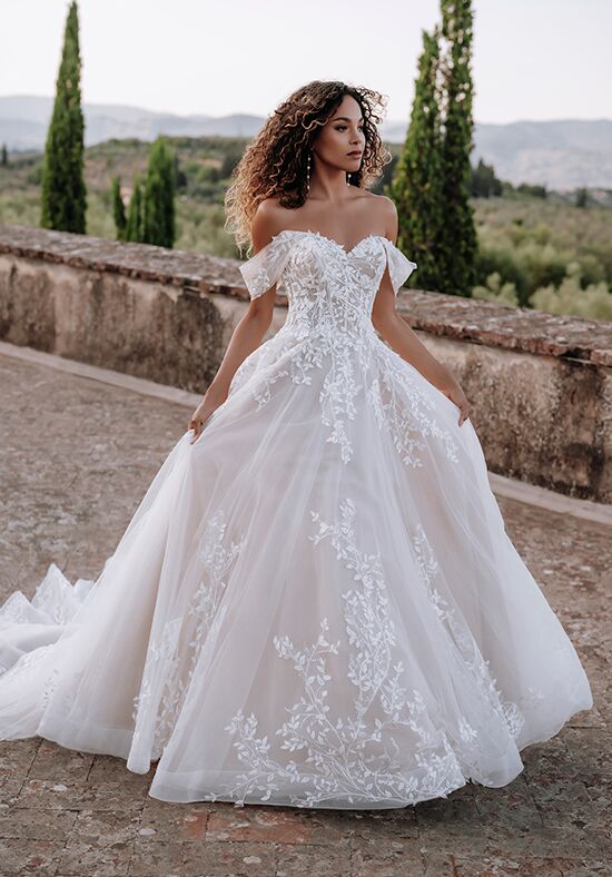 lace ball gown wedding dresses