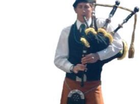 American Bagpiper - Nathan Mann - Celtic Bagpiper - Lexington, KY - Hero Gallery 2