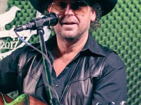 Tommy Townsend Outlaw And Traditional Country - Country Band - Nashville, TN - Hero Gallery 1