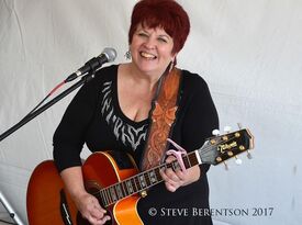 Marcia Kester Singer/Guitarist - One Man Band - Burlington, WA - Hero Gallery 1