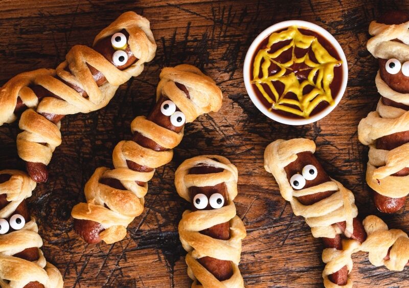 Halloween birthday party ideas - mummy hot dogs