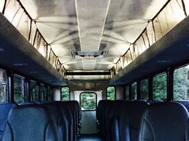 Thoroughbred Sedan, Van, & Bus - Event Limo - Baltimore, MD - Hero Gallery 2