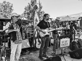 Buck Short and the Fenceposts - Country Band - Forestville, CA - Hero Gallery 3