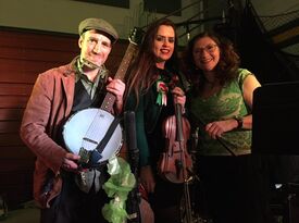 Capital Celtic - The DC Area's #1 Irish Trio - Irish Band - Herndon, VA - Hero Gallery 4