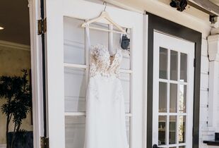 By the sea outlet wedding boutique