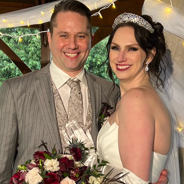 For those who didn't know, we actually got married already two years to the day after we met, in a very small but amazing ceremony. We are officially The Meyers! 