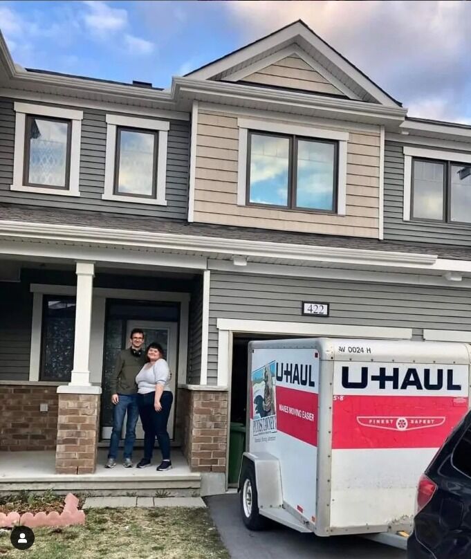 We moved back to Ottawa!