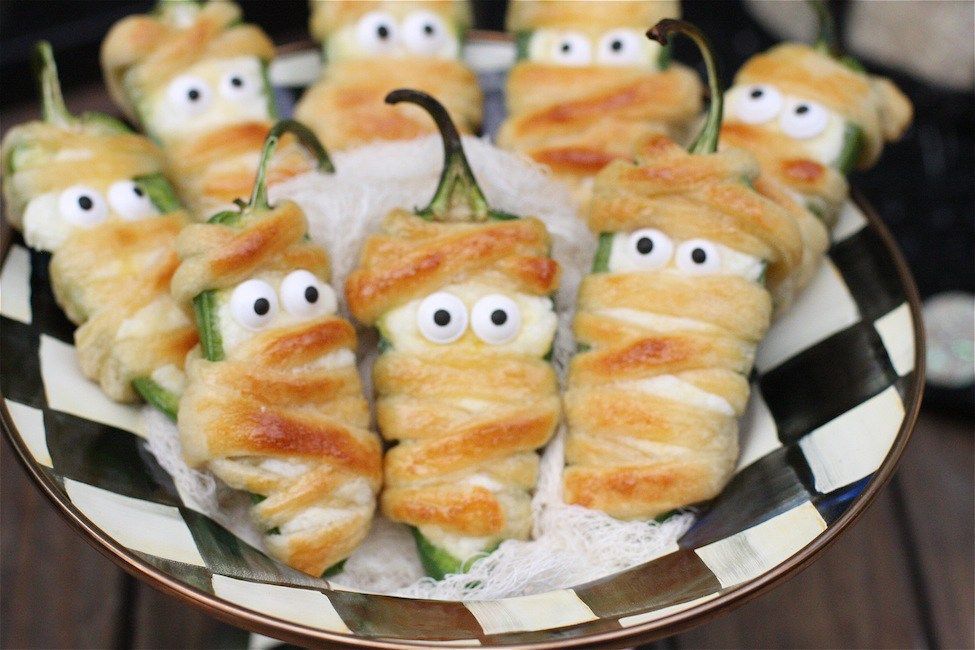 Halloween Finger Food Recipes - Jalapeno Mummy Poppers