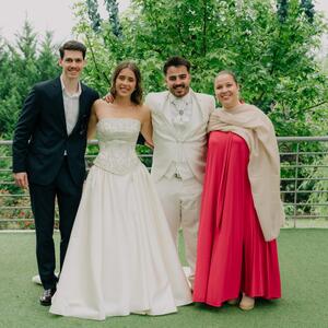 Gallery Photo 333