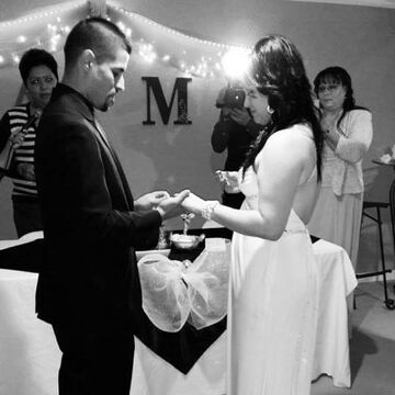 White Dove Ceremonies IV - Wedding Officiant - Kansas City, MO - Hero Main
