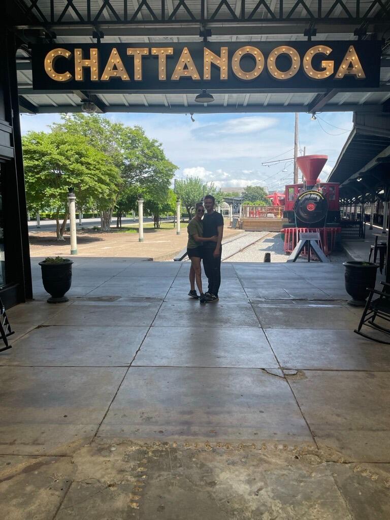 Kellie & Reed move to Chattanooga, TN! 